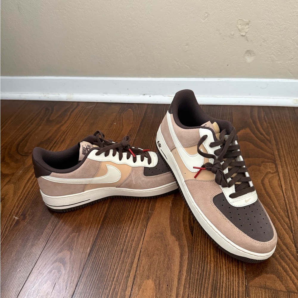 Men's Brown and Cream Sneakers - never worn